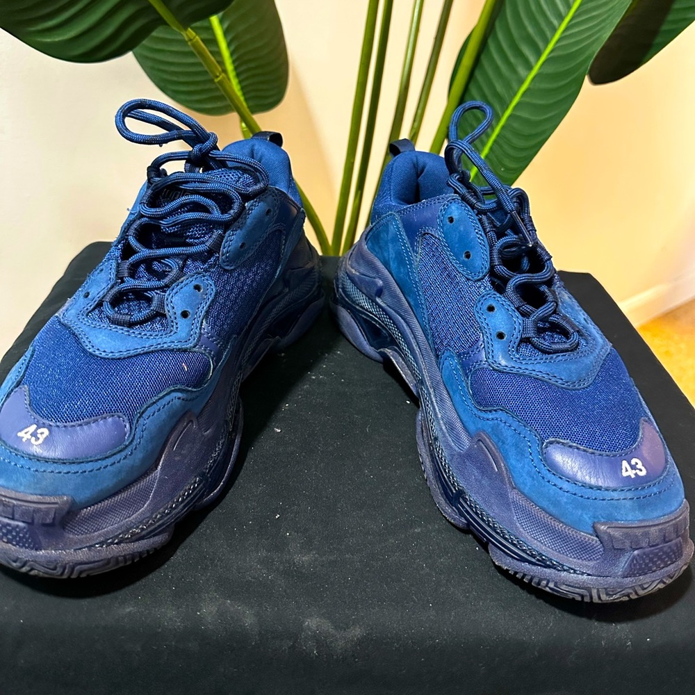Balenciaga Triple S